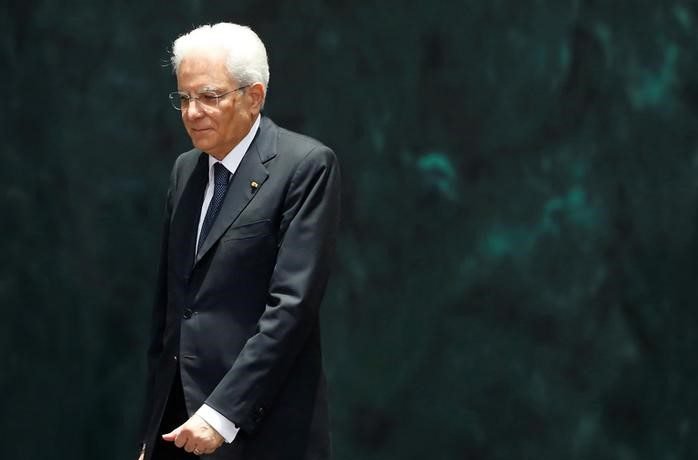 Presidente italiano faz consultas para decidir sobre novo governo