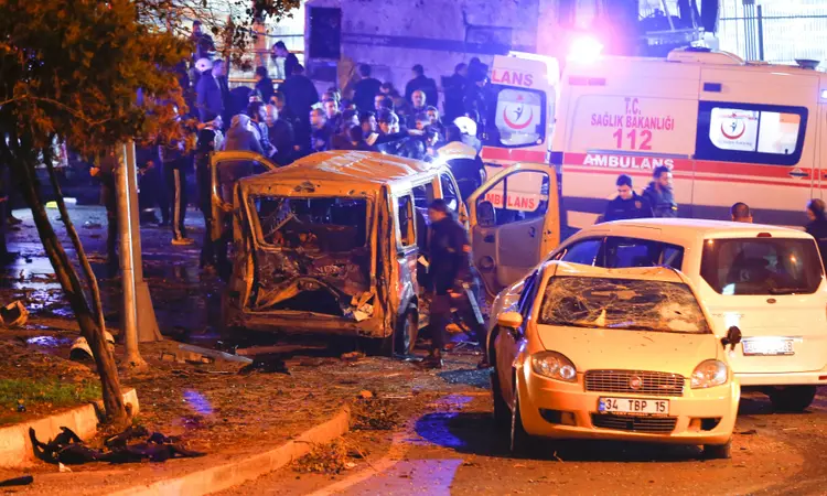 Ministro do Interior da Turquia afirmou que, entre os mortos, 30 são policiais (Murad Sezer/Reuters)