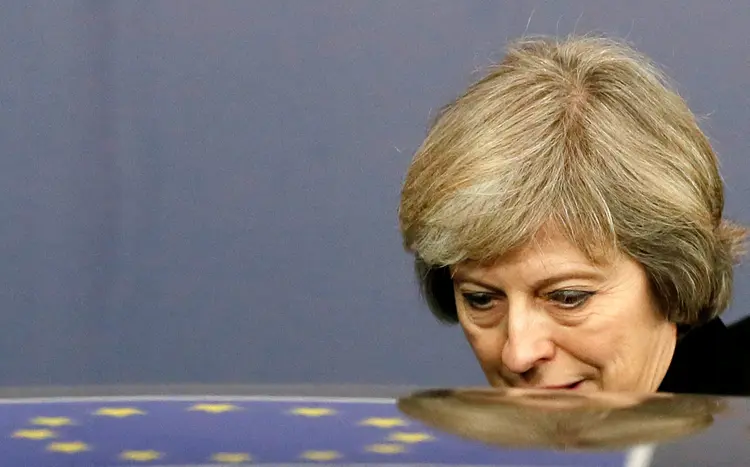 Theresa May: "Buscamos uma nova e igualitária parceria -- entre um Reino Unido independente, autônomo e global e nossos amigos e aliados na UE", dirá May (Yves Herman/Reuters)