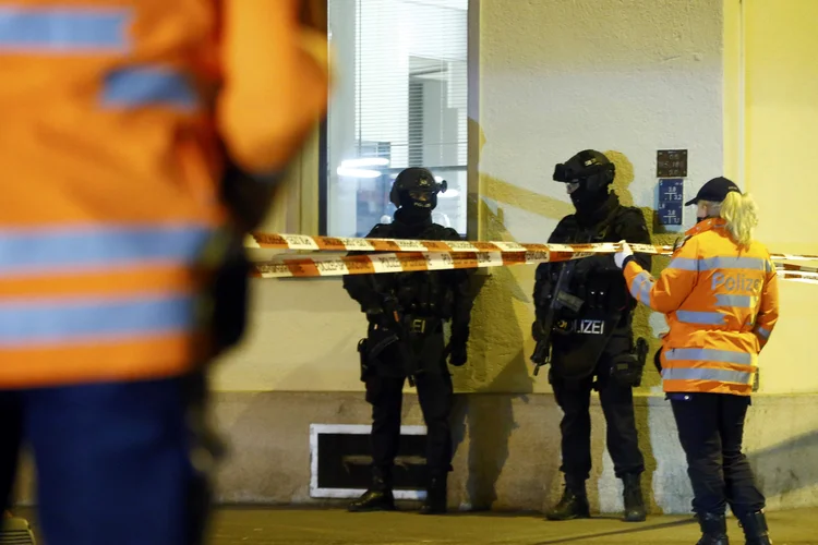 Ataque: o atirador se matou logo após o ataque (Arnd Wiegmann/Reuters)