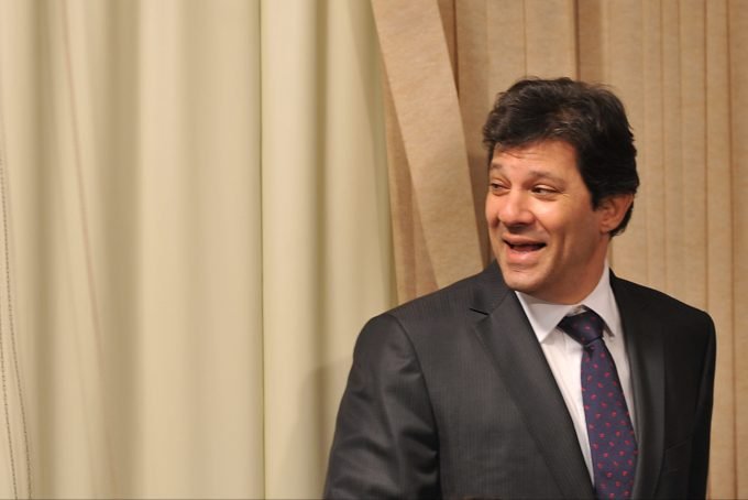 "Privatizações de Doria vão contra o plano diretor", diz Haddad