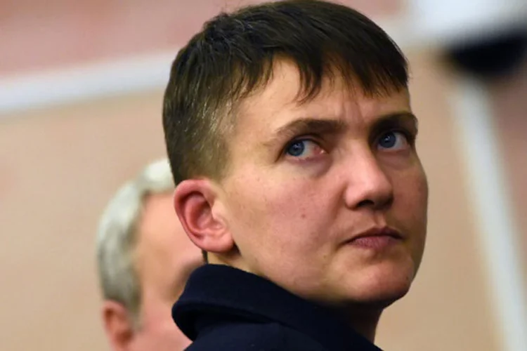 A ex-piloto militar ucraniana Nadia Savchenko, convertida em deputada em seu país depois de ter permanecido prisioneira por dois anos na Rússia (Vasily Maximov/AFP)