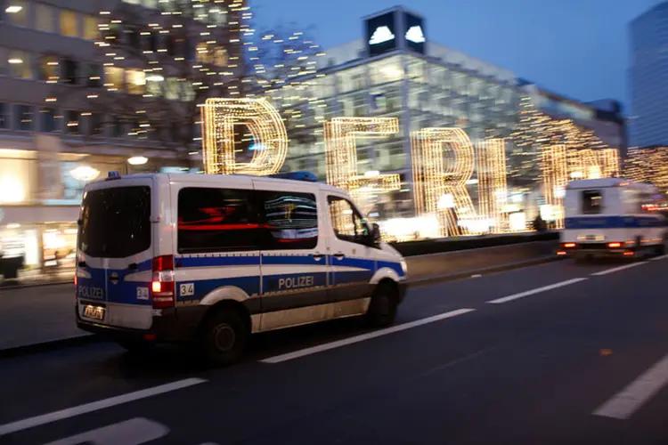 Berlim: "vimos sinais de espancamento, está claro que lutou. Seu rosto estava sangrando, machucado", esclareceu a polícia (Hannibal Hanschke/Reuters)