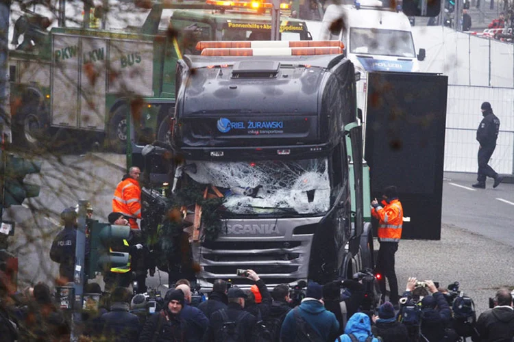 Alemanha: a tragédia, que a chanceler alemã Angela Merkel classificou de "atentado terrorista", fez 12 mortos e 48 feridos (Getty Images)