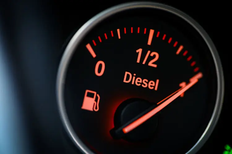Diesel: "o governo exigirá com muita energia o cumprimento do acordo com os caminhoneiros" (bizoo_n/Thinkstock)