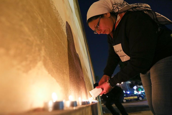 Sobe para 26 número de mortos em atentado em igreja no Cairo