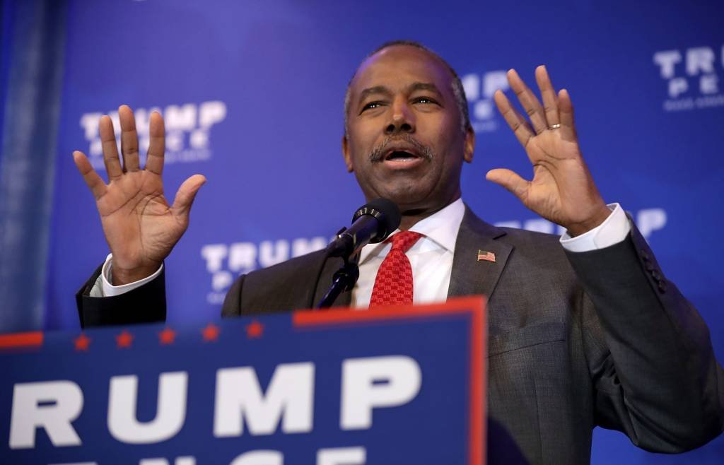 Trump anuncia Ben Carson como secretário de Habitação