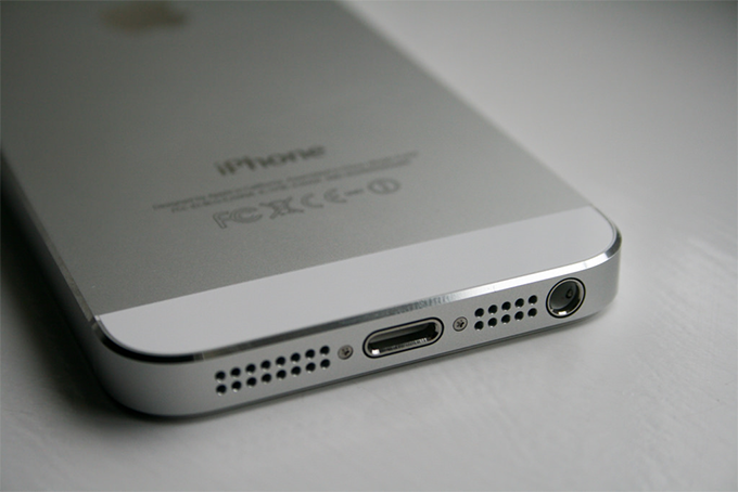 Vendas trimestrais do iPhone da Apple superam estimativas