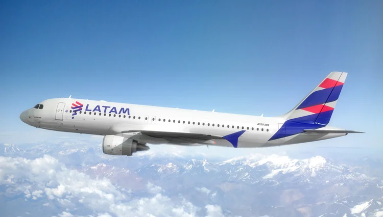 Latam: companhia estaria começando aérea low cost (Divulgação/Divulgação)