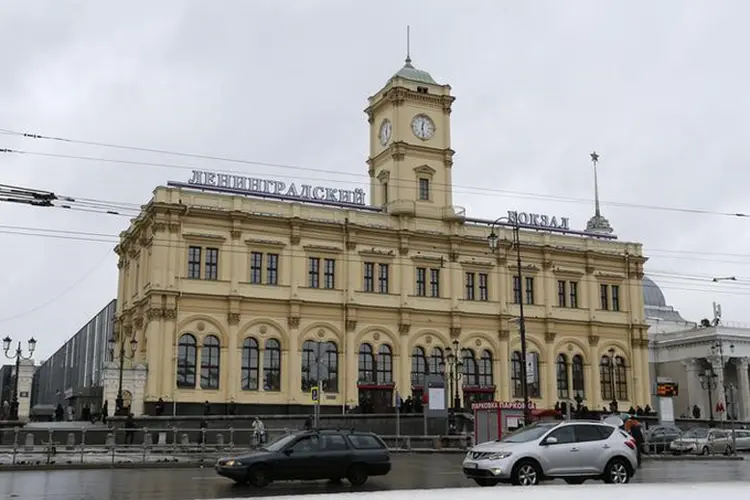 Estação ferroviária Leningradsky, em Moscou: estações foram esvaziadas após ameaças de bomba (Maxim Zmeyev/Reuters)