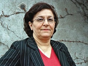 O 2o. Fórum Democracia & Liberdade traz a ativista iraniana Mina Ahadi ao Brasil