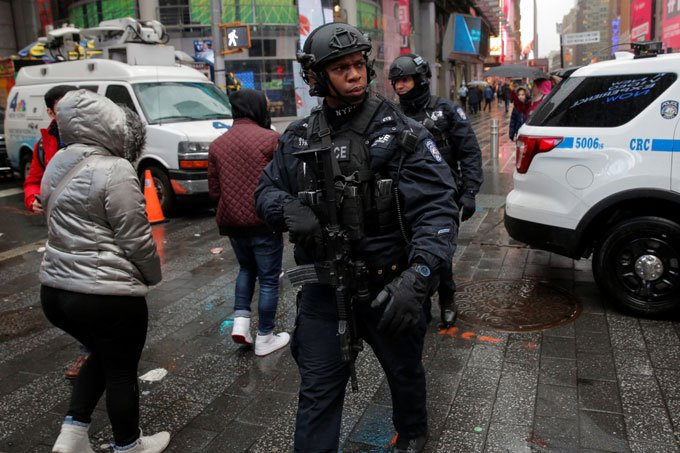 NY reforçará segurança no Réveillon após atentado em Berlim