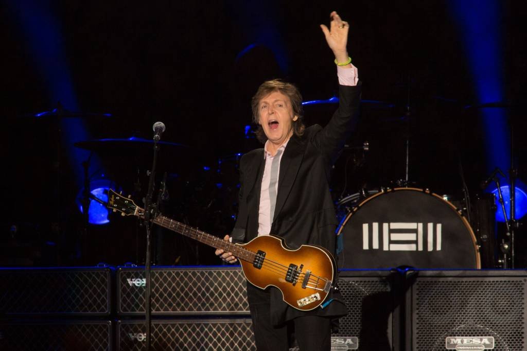 Paul McCartney processa Sony para recuperar direitos dos Beatles