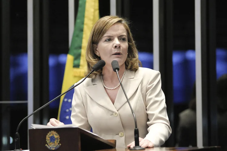 Gleisi Hoffmann: a PEC reduz a maioridade penal nos casos em que menores infratores cometem crimes hediondos (Senado/Divulgação)