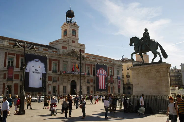 Madrid: os vídeos, que continham cantos islâmicos e frase de teor jihadista, foram difundidos em redes sociais como Instagram, YouTube e Facebook (Getty Images)