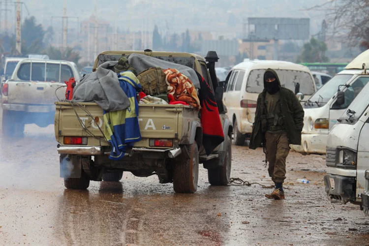 Insurgentes na Síria deixando Aleppo 22/12/2016 (Ammar Abdullah/Reuters)