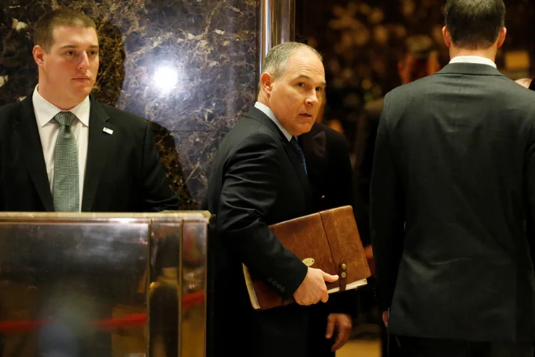 Pruitt é um feroz oponente às medidas de Obama para combate às mudanças climáticas (Brendan McDermid)