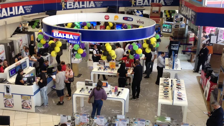 Via Varejo: Os resultados do terceiro trimestre, apresentados ontem, 13, também não foram positivos (Exame/Exame)