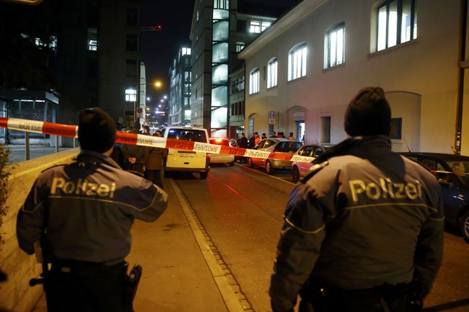 Tiroteio em centro muçulmano na Suíça deixa três feridos