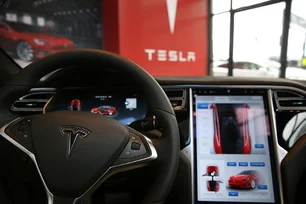 Imagem referente à matéria: Após lançamento em Austin, Tesla mira Nevada para ampliar serviço de robotáxis