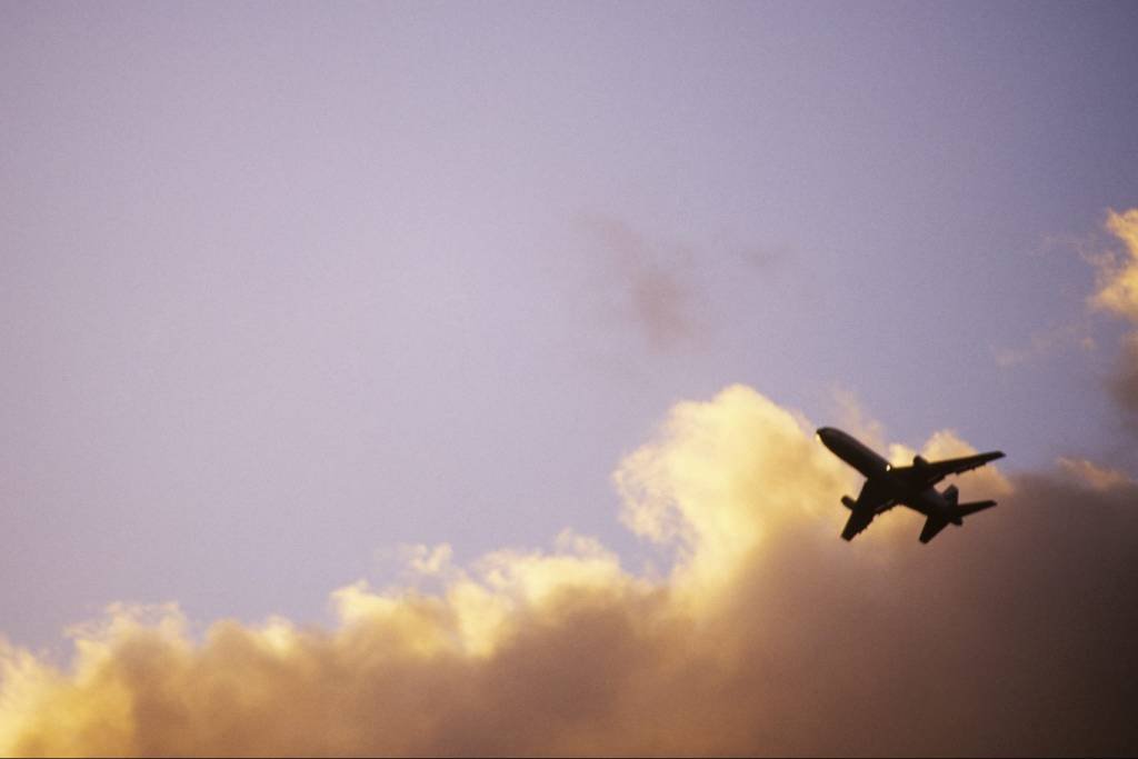 Acidente de avião deixa quatro mortos na Califórnia