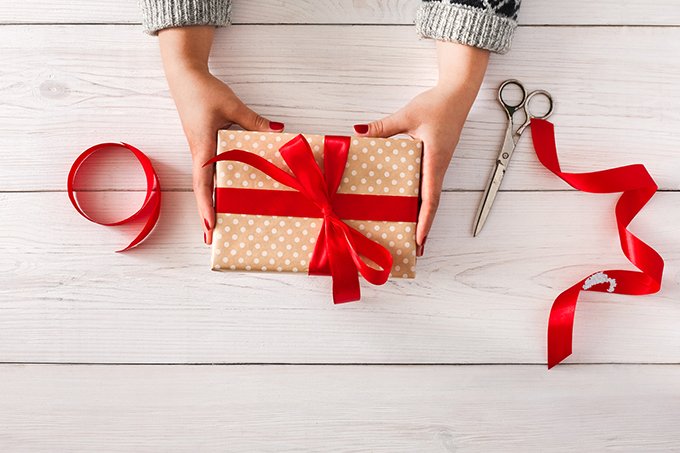 Confira 3 dicas de presentes de Natal simples e que ajudam na carreira