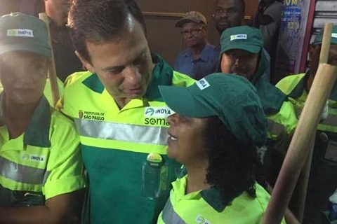 Mutirão de Doria transfere mão de obra para "embelezar" cidade