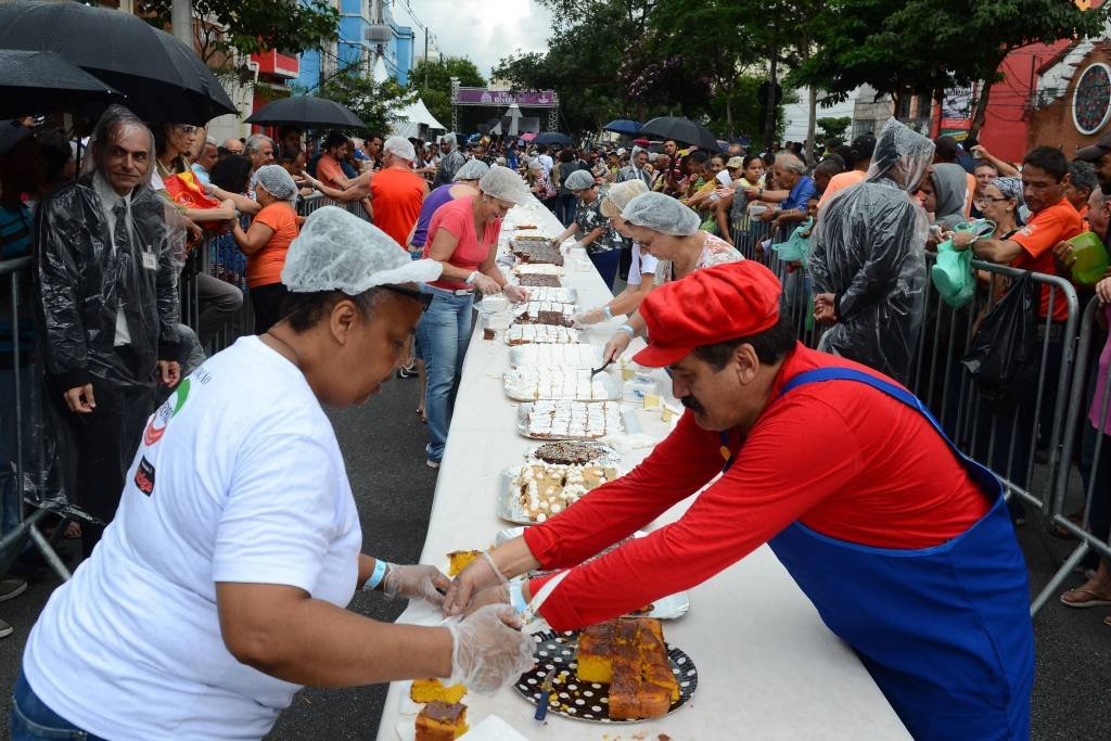 São Paulo volta a comemorar aniversário com Bolo do Bixiga