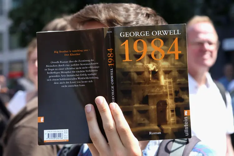 1984, de George Orwell: edições piratas dentro da Amazon (Getty Images/Getty Images)