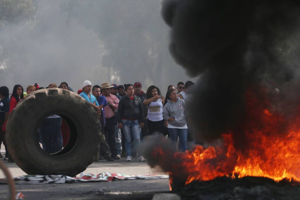 Onda de saques no México deixa 1 morto e mais de 500 detidos