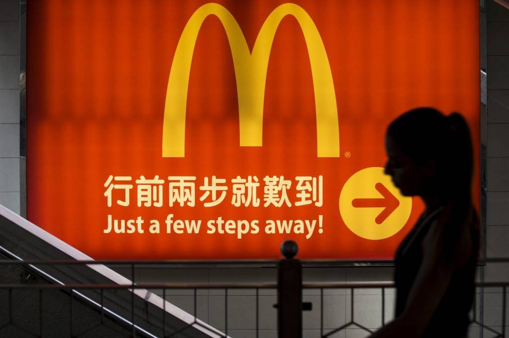 McDonald's vende 80% da operação na China para estatal e Carlyle