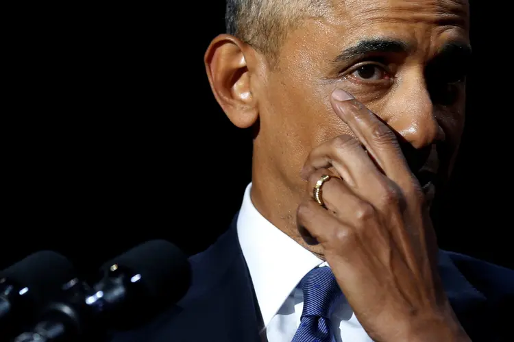 Barack Obama: presidente dos Estados Unidos se emociona durante discurso de despedida em Chicago (Jonathan Ernst/Reuters)