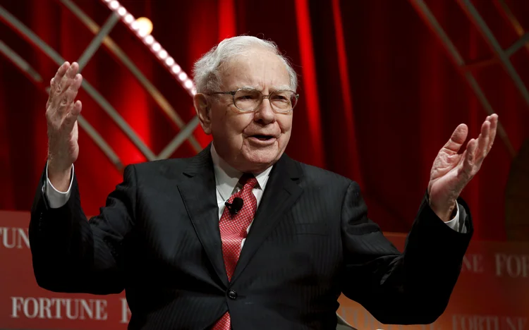 Warren Buffett: uma única ação da principal operadora do mercado no Chile custa US$ 2,5 milhões (Kevin Lamarque/Reuters)