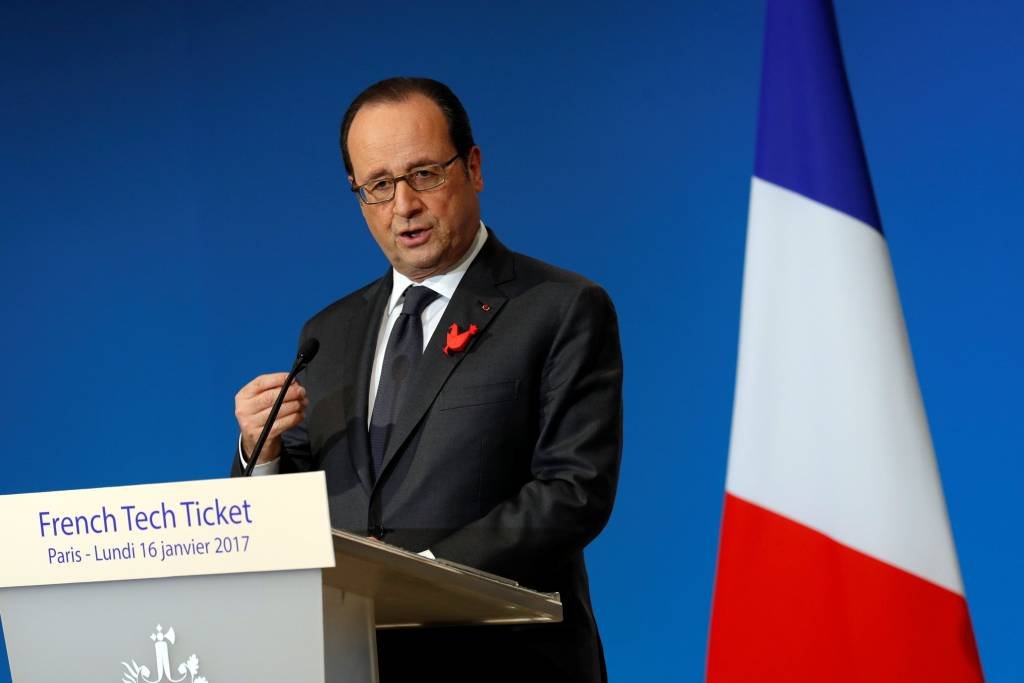 França: o atual presidente francês, Emmanuel Macron, foi ministro da Economia do governo de Hollande (Philippe Wojazer/Reuters)