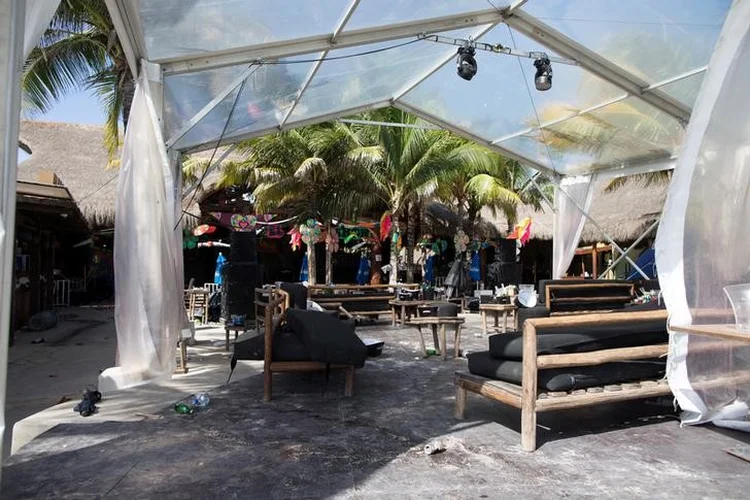 Boate: a maioria dos feridos foi atingida por disparos do segurança que tentavam impedir o ataque (Victor Ruiz Garcia/Reuters)