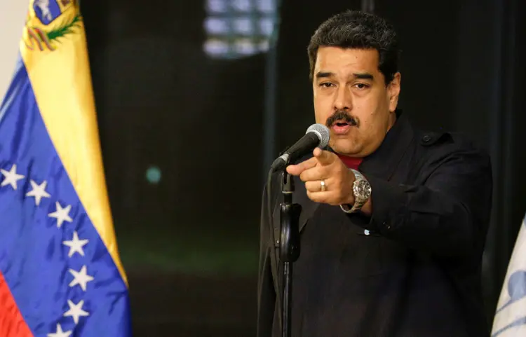 Nicolás Maduro: "Apenas o povo salva o povo" (Marco Bello/Reuters)