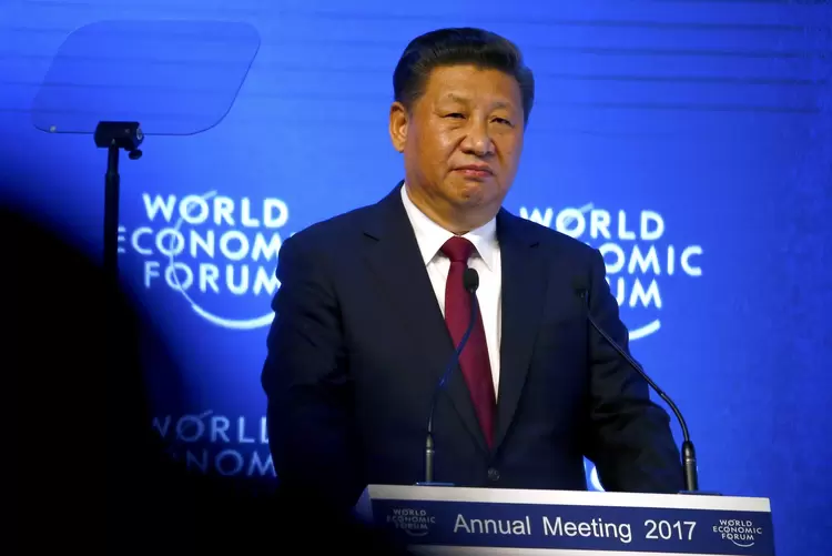 O presidente da China, Xi Jinping, abre o Fórum Econômico Mundial em Davos (Ruben Sprich/Reuters)