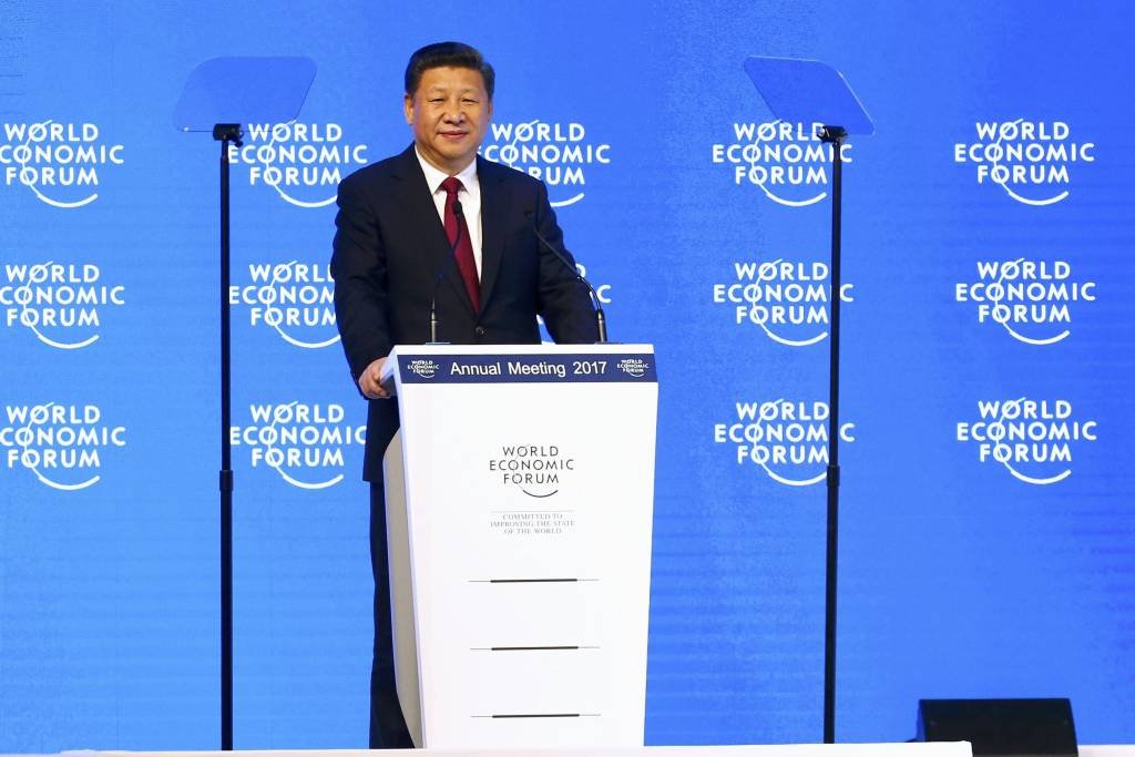 Presidente chinês abre Fórum de Davos à sombra de Trump