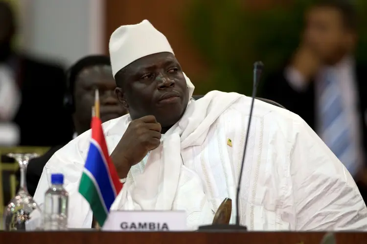 Yahya Jammeh: perante a recusa de Jammeh em aceitar sua derrota e ceder o poder ao presidente eleito, vários países da África Ocidental decidiram enviar uma força militar à Gâmbia (Carlos Garcia Rawlins/Reuters)