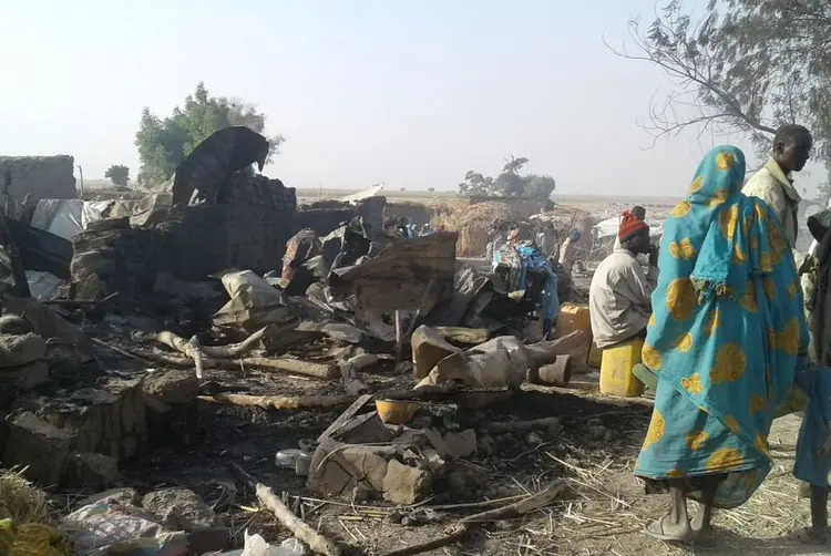 Bombardeio: fontes da Cruz Vermelha nigeriana asseguraram que entre os mortos estão seis de seus funcionários, enquanto outros 13 ficaram feridos no bombardeio (MSF/Reuters)