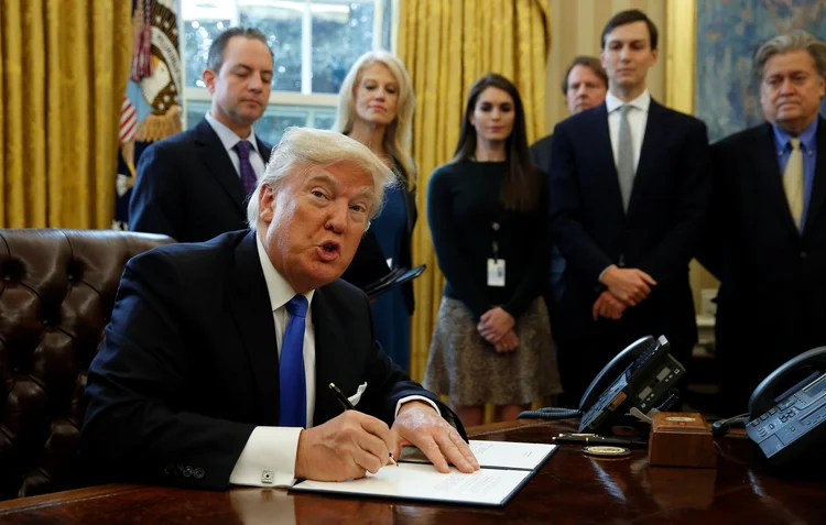 Donald Trump: governo norte-americano tem recebido fortes críticas, dentro e fora do país (Kevin Lamarque/Reuters)