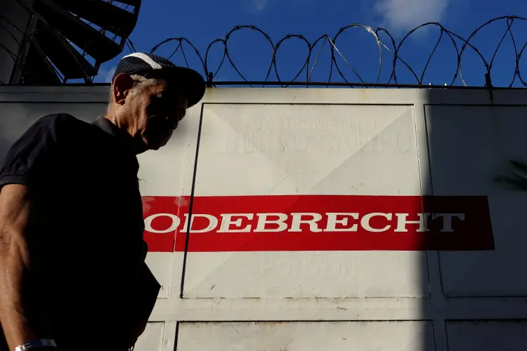 Odebrecht: a Odebrecht contou no acordo de delação que negociou um repasse R$ 30 milhões a partidos que deram apoio à chapa Dilma-Temer na eleição de 2014 (Carlos Garcia Rawlins/Reuters)