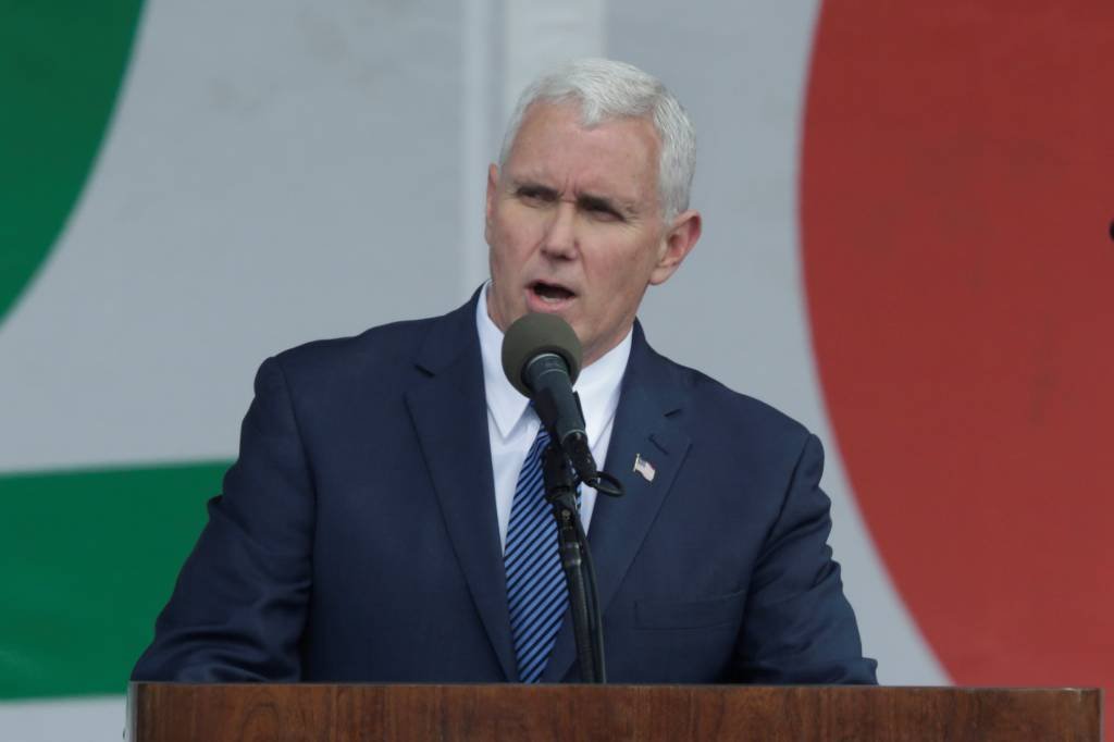 Mike Pence comandará comissão sobre fraude na eleição dos EUA