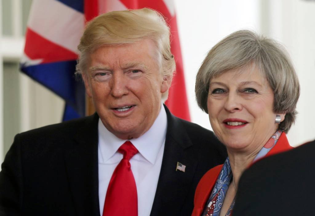 Trump e May destacam "profundos vínculos" entre seus países