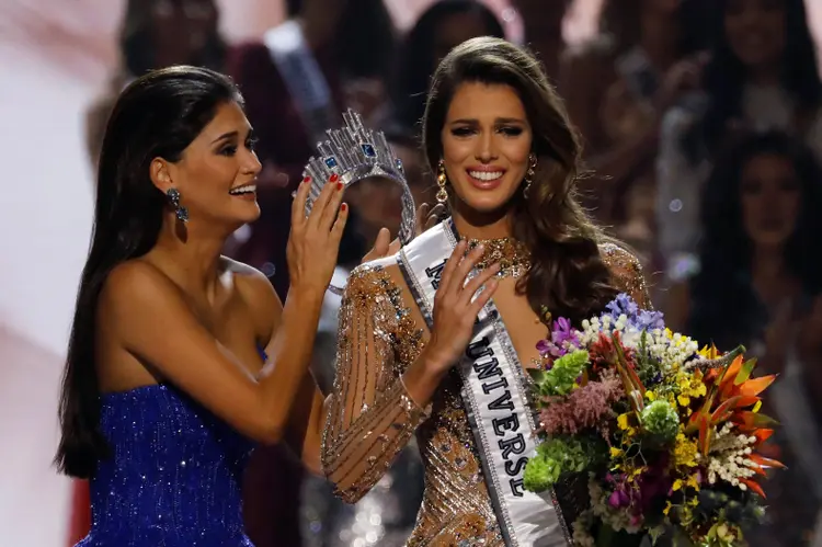 Francesa Iris Mittenaere vence o concurso de Miss Universo (Reuters)