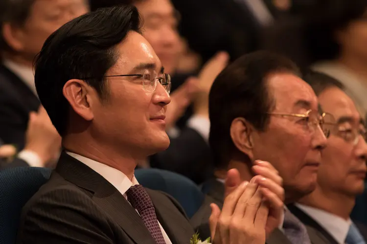 Jay Y. Lee, chefe da Samsung: Ministério Público sul-coreano acusou Lee, de 48 anos, de pagar subornos num total de 43 bilhões de wons (36,55 milhões de dólares) (SeongJoon Cho/Bloomberg)