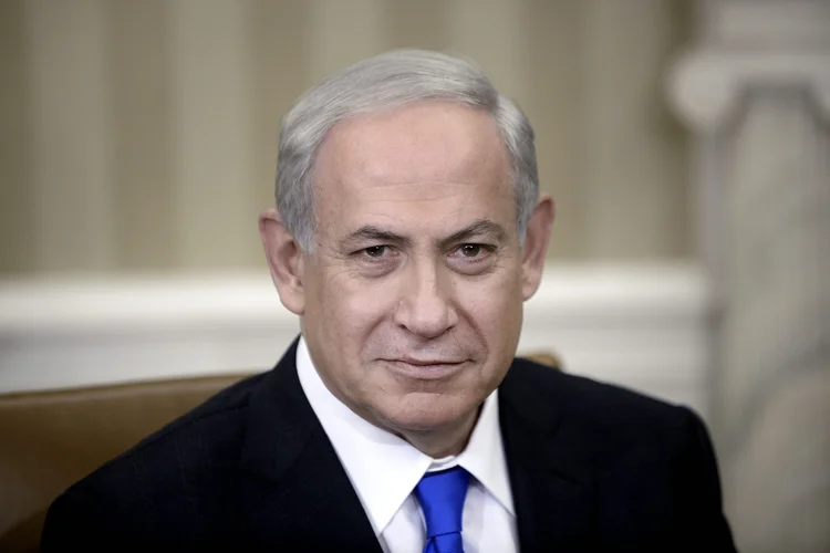 Benjamin Netanyahu: primeiro-ministro foi convidado a visitar Trump "no início de fevereiro" (Olivier Douliery/Pool/Bloomberg)