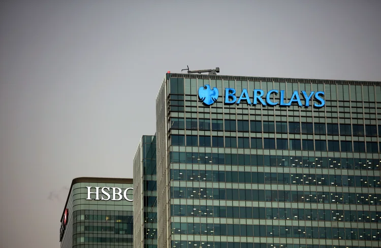 Barclays: os bancos internacionais começaram a revelar mais detalhes de seus planos para transferir empregos e estabelecer novos escritórios dentro da UE (Bloomberg)