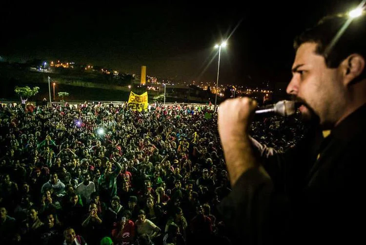 Guilherme Boulos: "O Judiciário tem lado e tem posição e agora resolveu intervir no processo político e eleitoral" (Facebook/Reprodução)