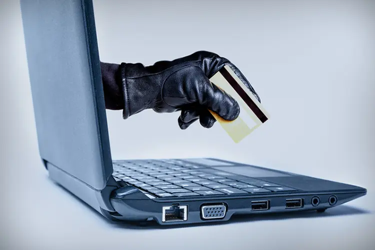 Ciberataques: grandes perdas também foram provocadas por fraudes implicando o roubo de endereços eletrônicos de indivíduos ou de empresas (Reprodução/Thinkstock)
